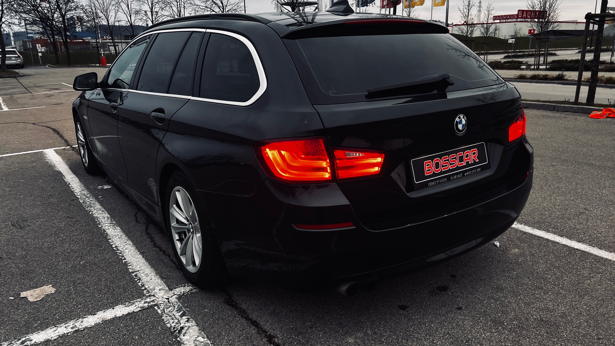 
								BMW Seria 5 Touring 520/d full									