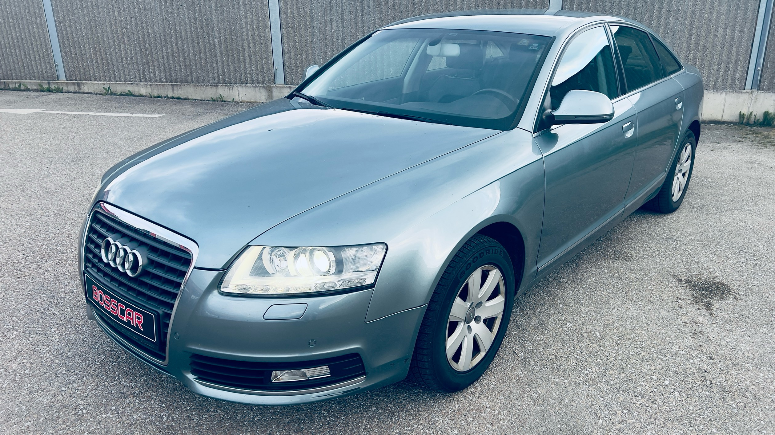 
								Audi A6  2.7 TDI full									